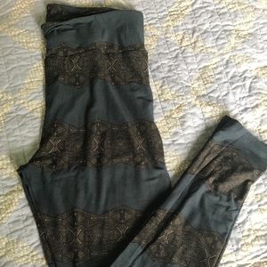 LuLaRoe TC Leggings NWOT